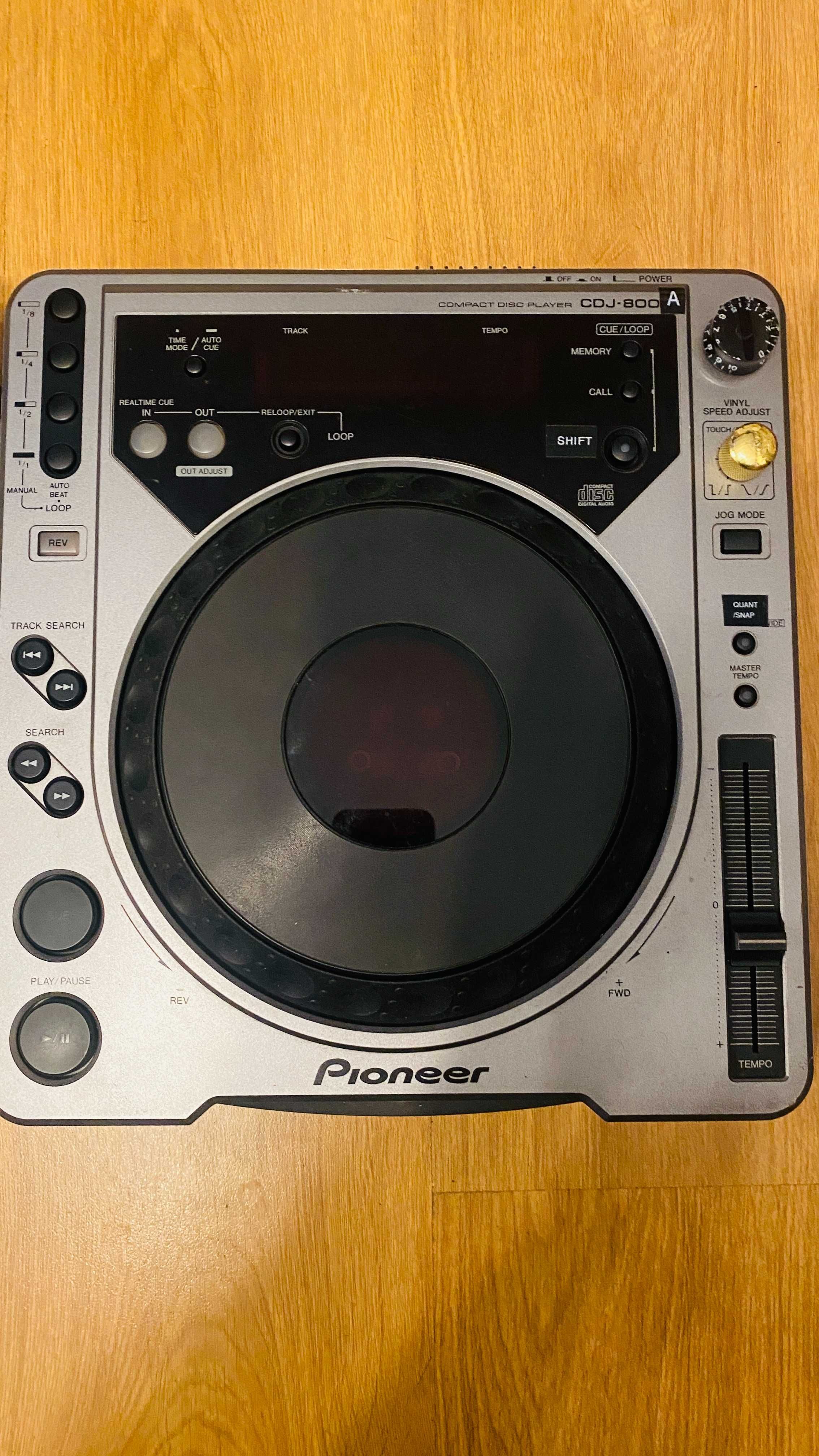 CDJs controladores MIDI para Traktor