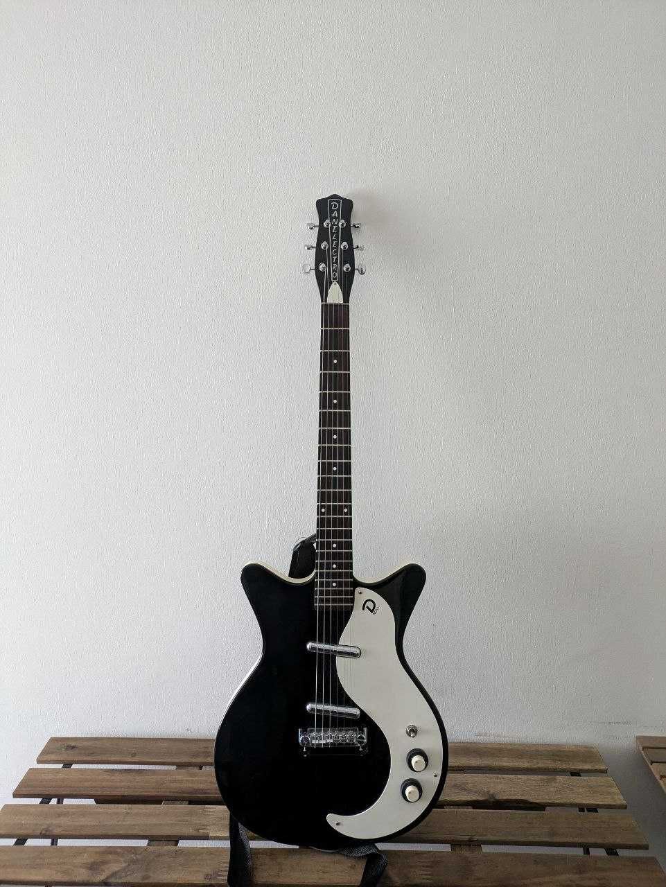 Danelectro 59M NOS+ DC Electric guitar