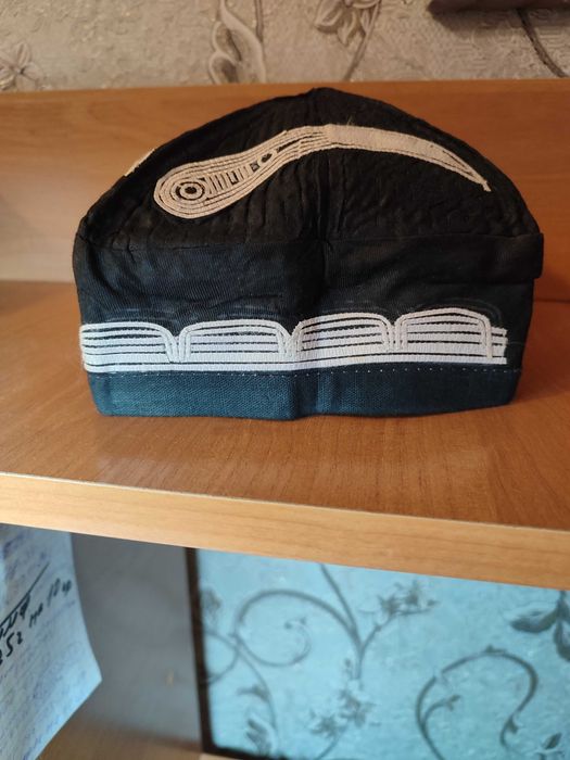 таджикская национальная тюбетейка