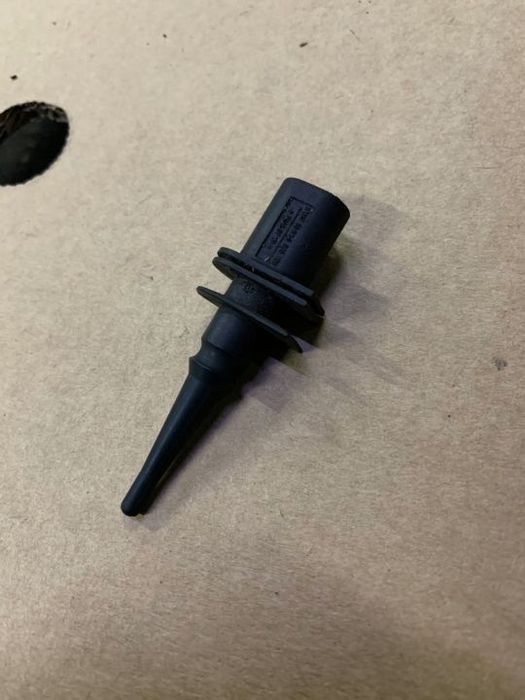 CZUJNIK TEMPERATURY ZEWNĘTRZNEJ BMW E39 E46 E60 X5