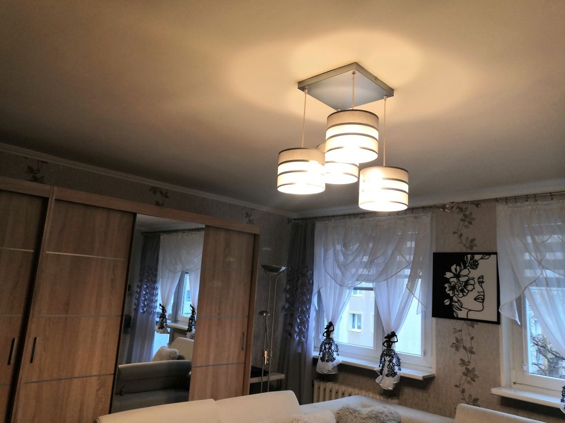 Sprzedam lampę wiszącą