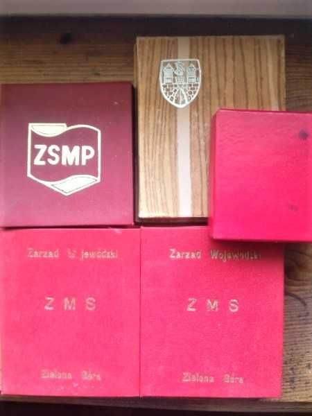 medale z czasów prl - pamiątki o tematyce socjalistycznej - zestaw