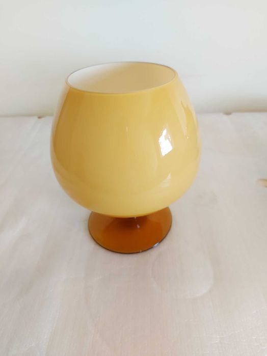 Taças Vintage em Vidro Decorativo  e Candeeiro