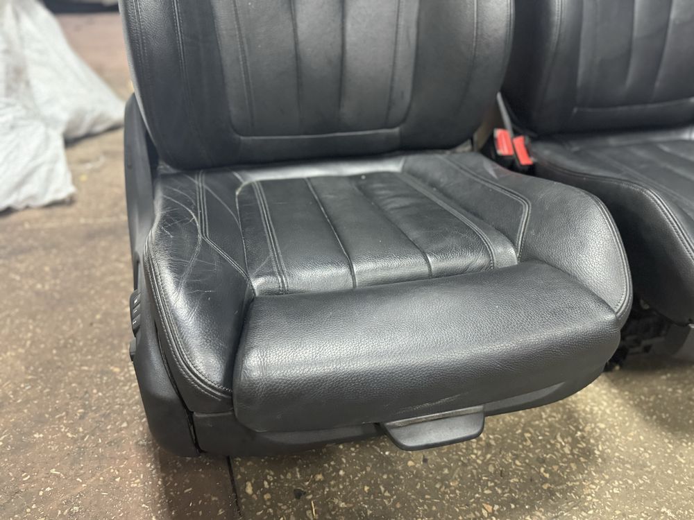 Передние сиденья BMW X5 F15 F16 Салон БМВ Х5 Ф15 Ф16 Сидушки сидіння