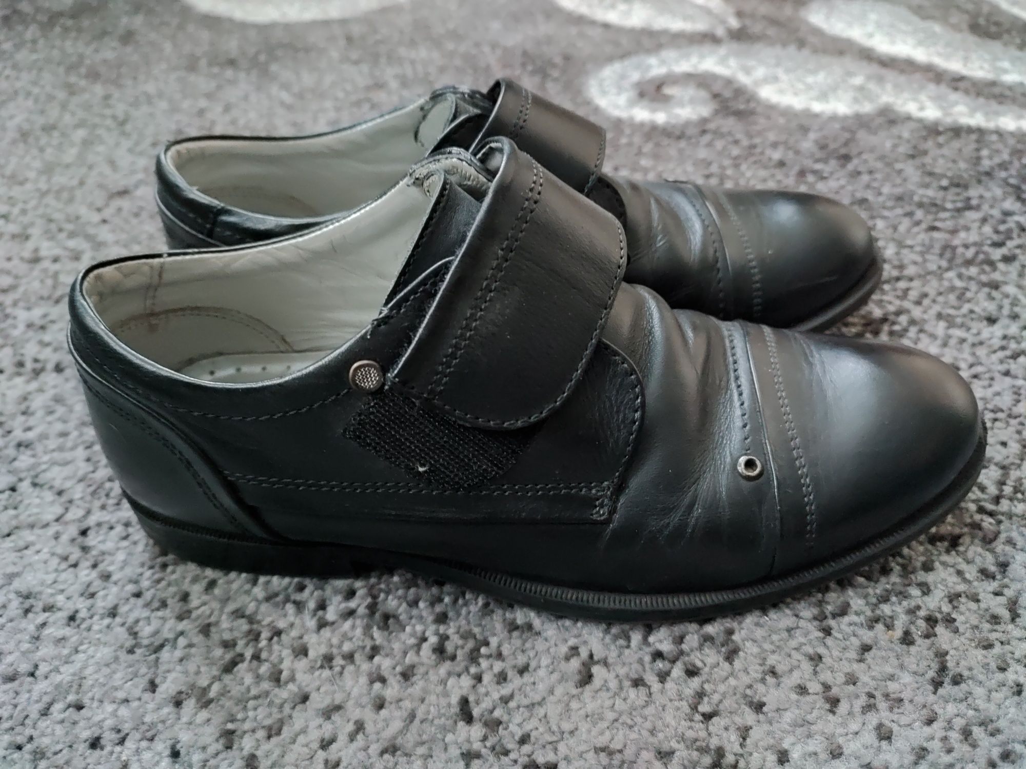 Шкіряні туфлі Bartek, Бартек 37 розмір для хлопчика