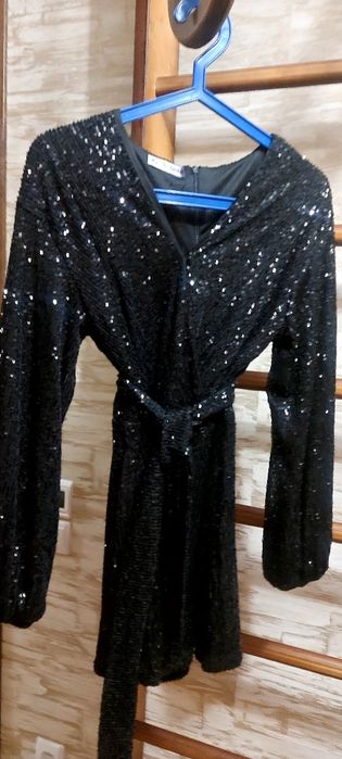 Комбинезон с шортами,42/44 р