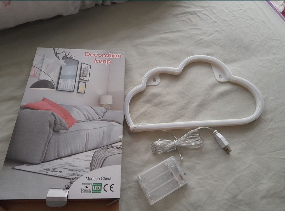 Світло на батарейки чи кабель