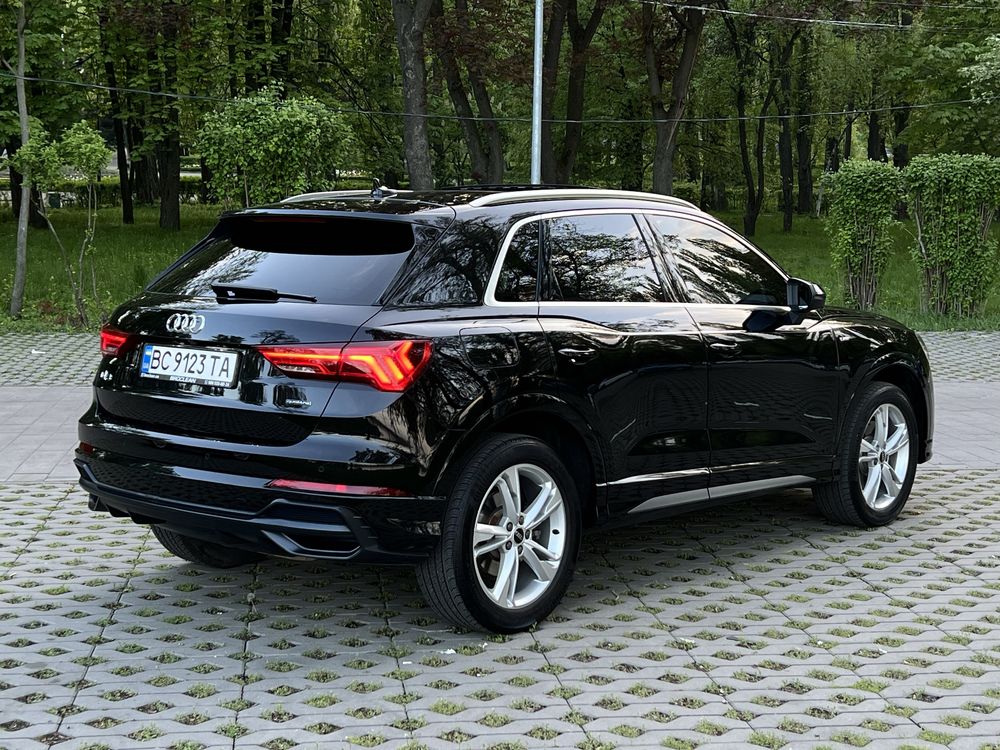 Audi Q3 S-line 2020 рік