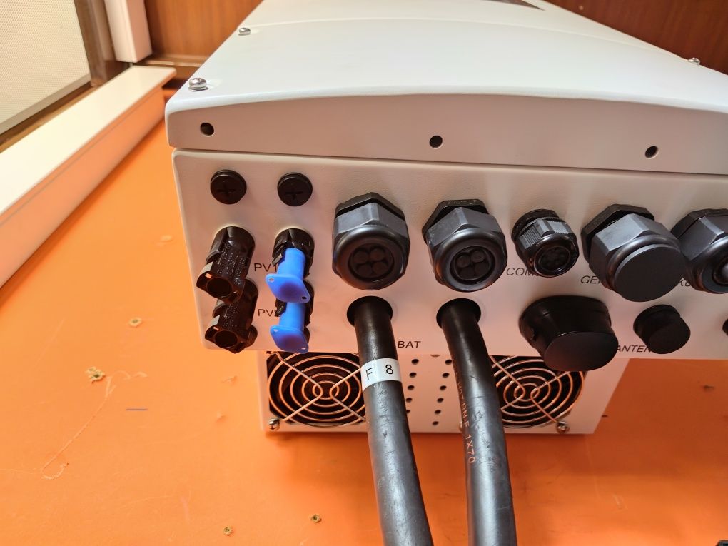 inversor híbrido solis fotovoltaico solar