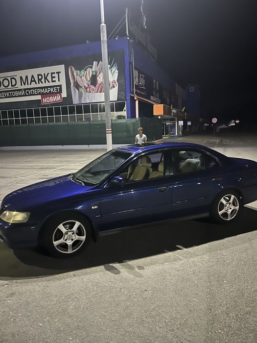 Хонда Аккорд 6 продам