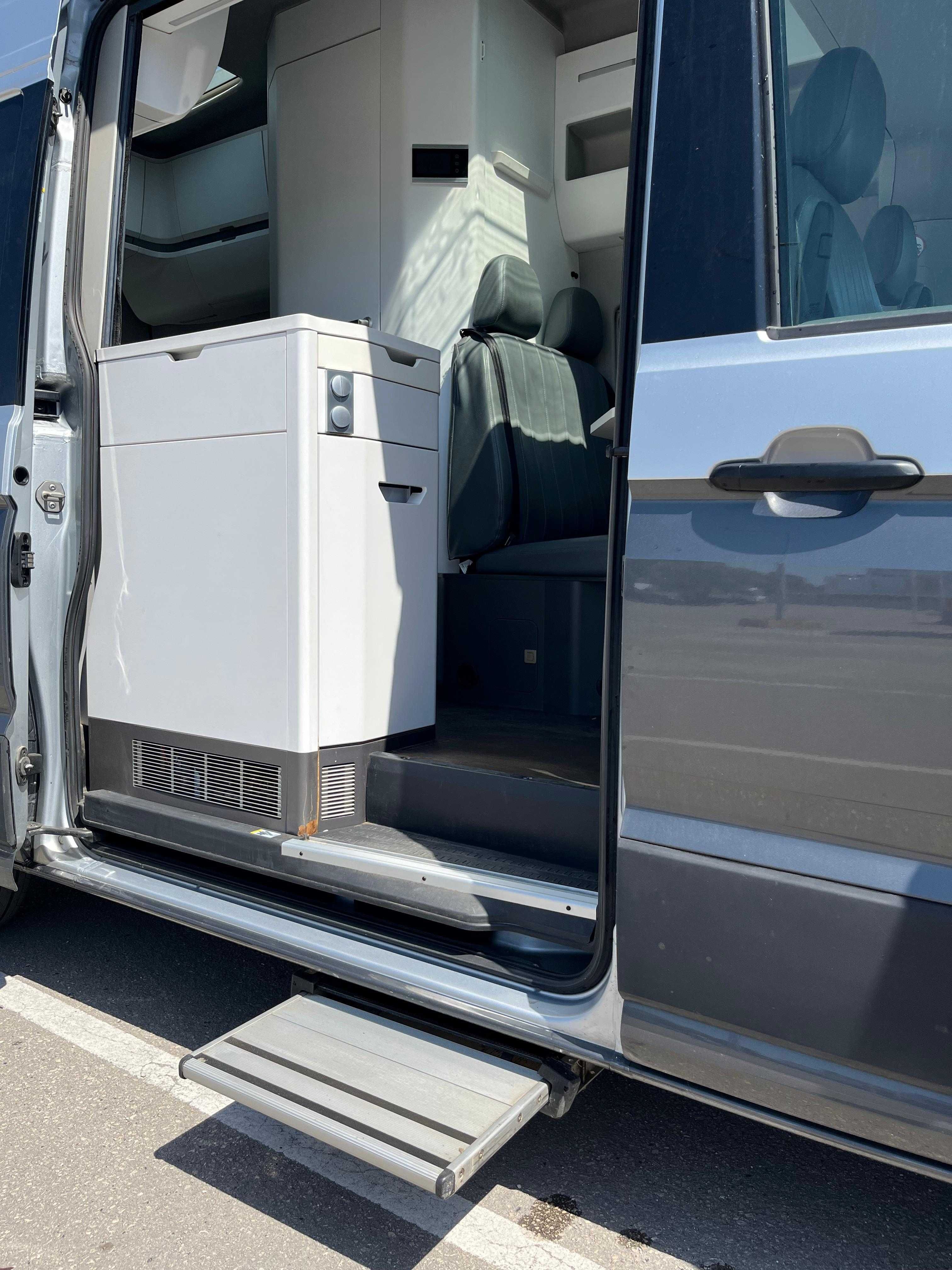 VW Grand California 600