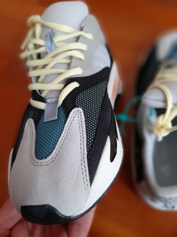 PROMOÇAO Yeezy 700 wave runner 45