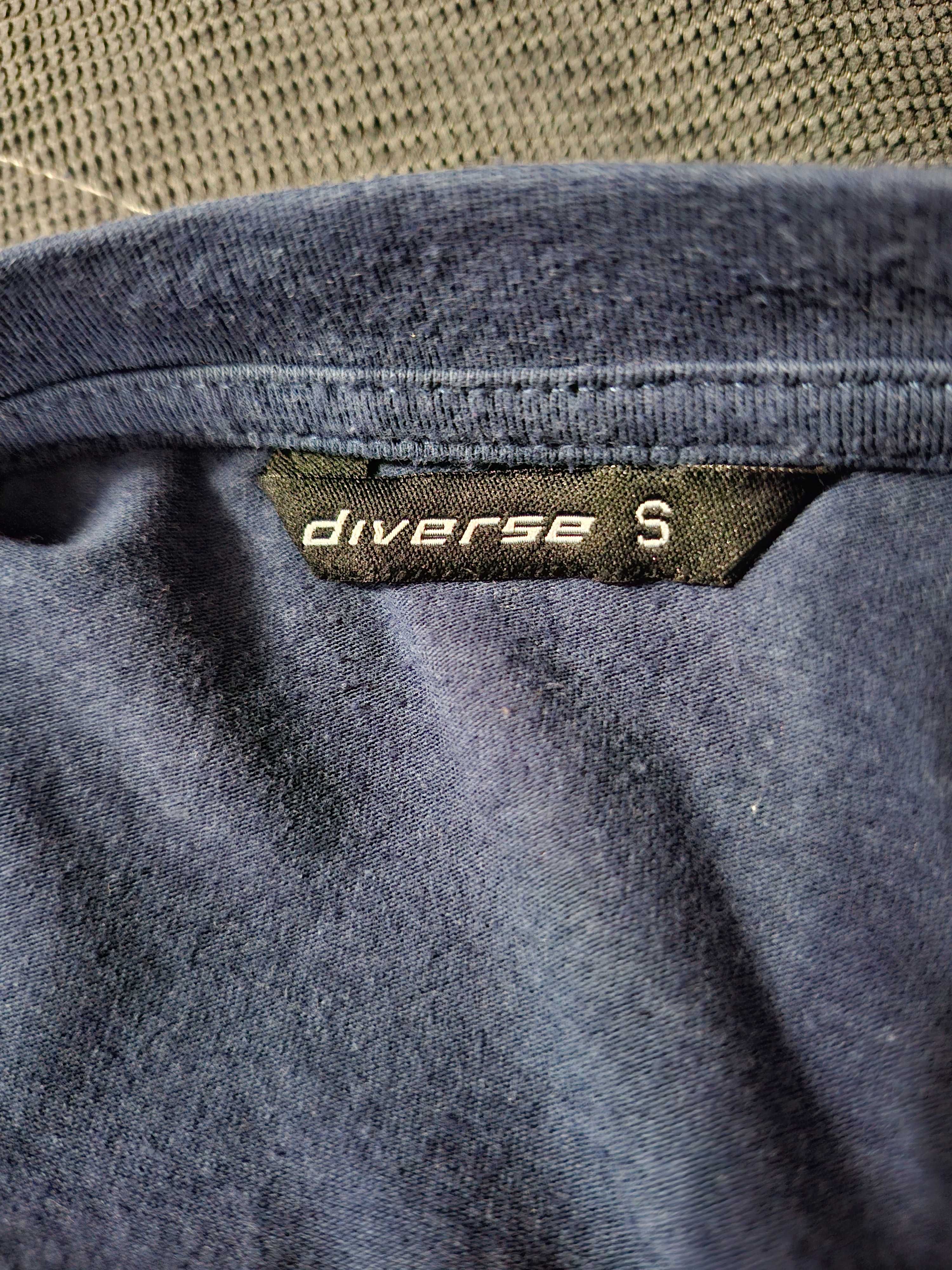 T-shirt granatowy oversize s