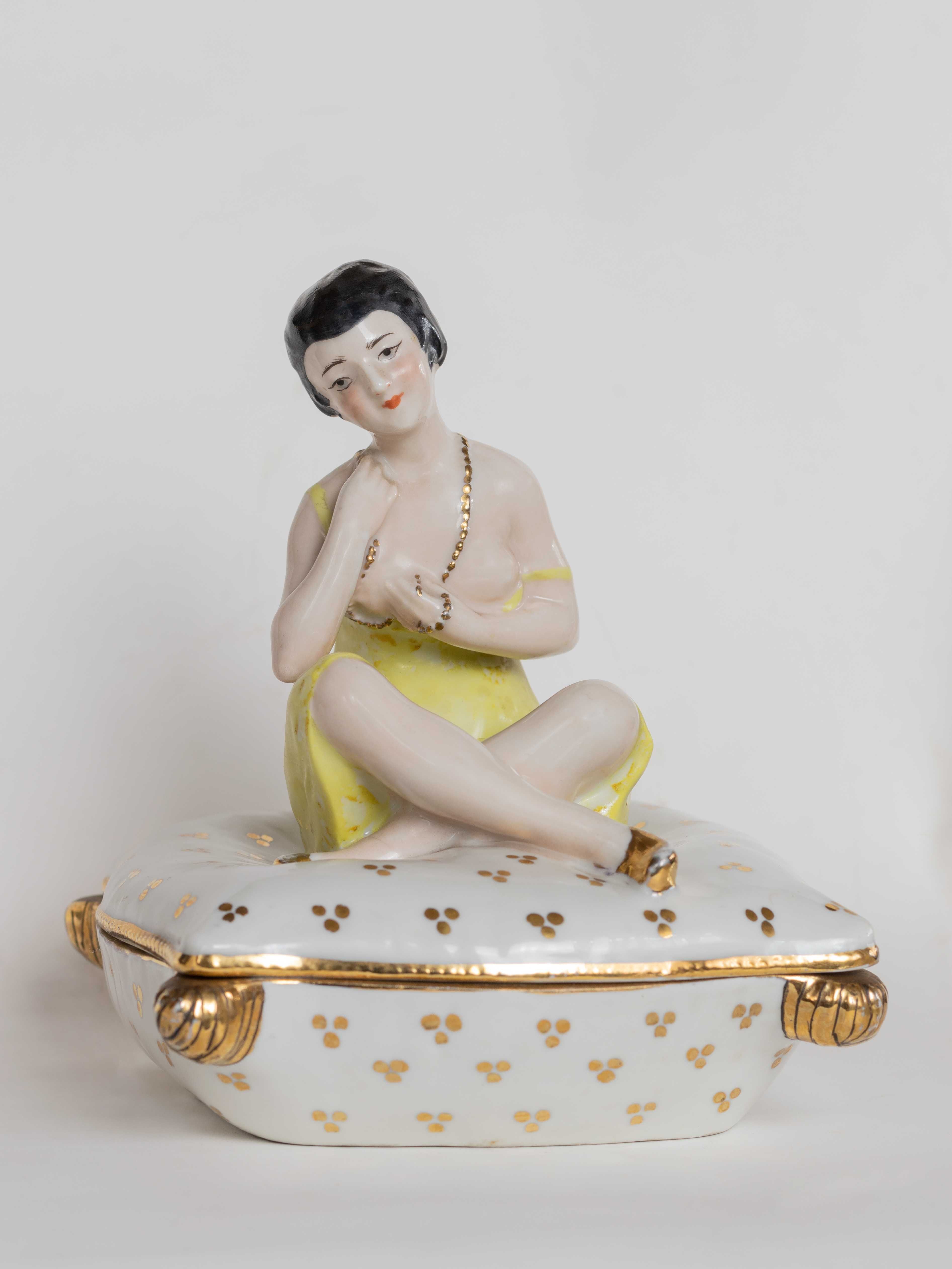 Figura caixa pó arroz porcelana Baviera Art Deco | 1929