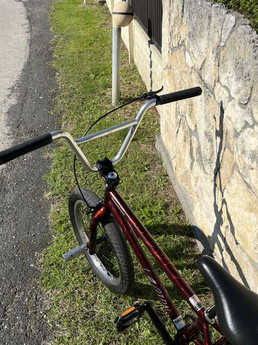 BMX mongoose legion l60