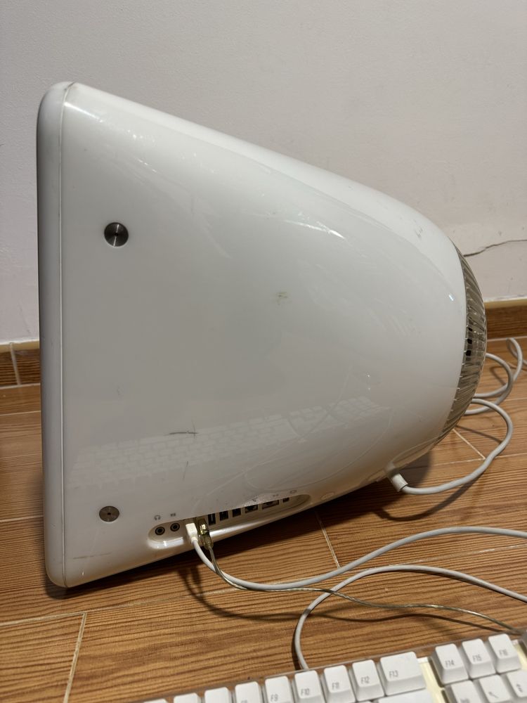 Apple eMac PowerPC G4