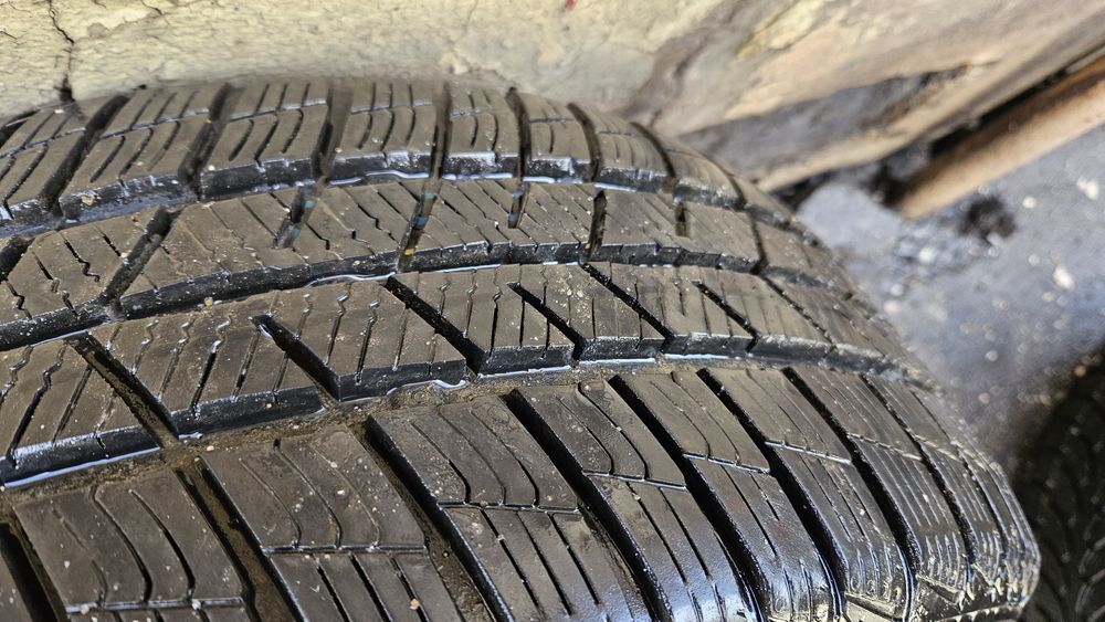 Opony zimowe zima 5x110 205/55/16 koła opel astra zafira vectra c