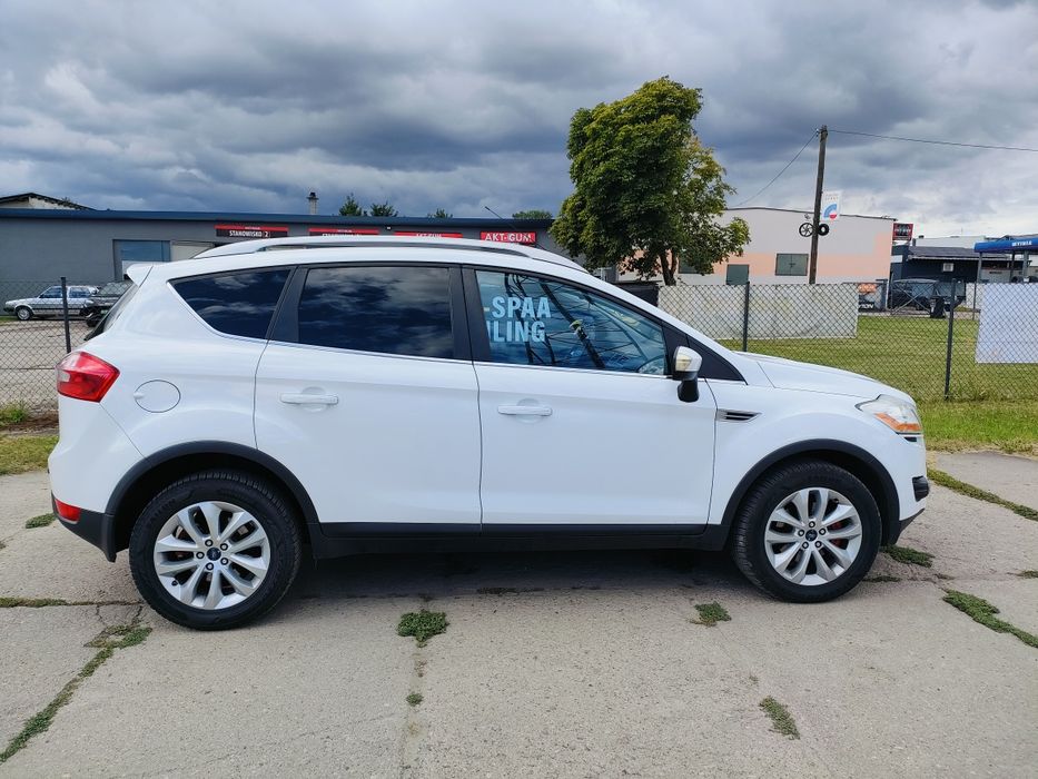 Ford Kuga super stan nowe opony