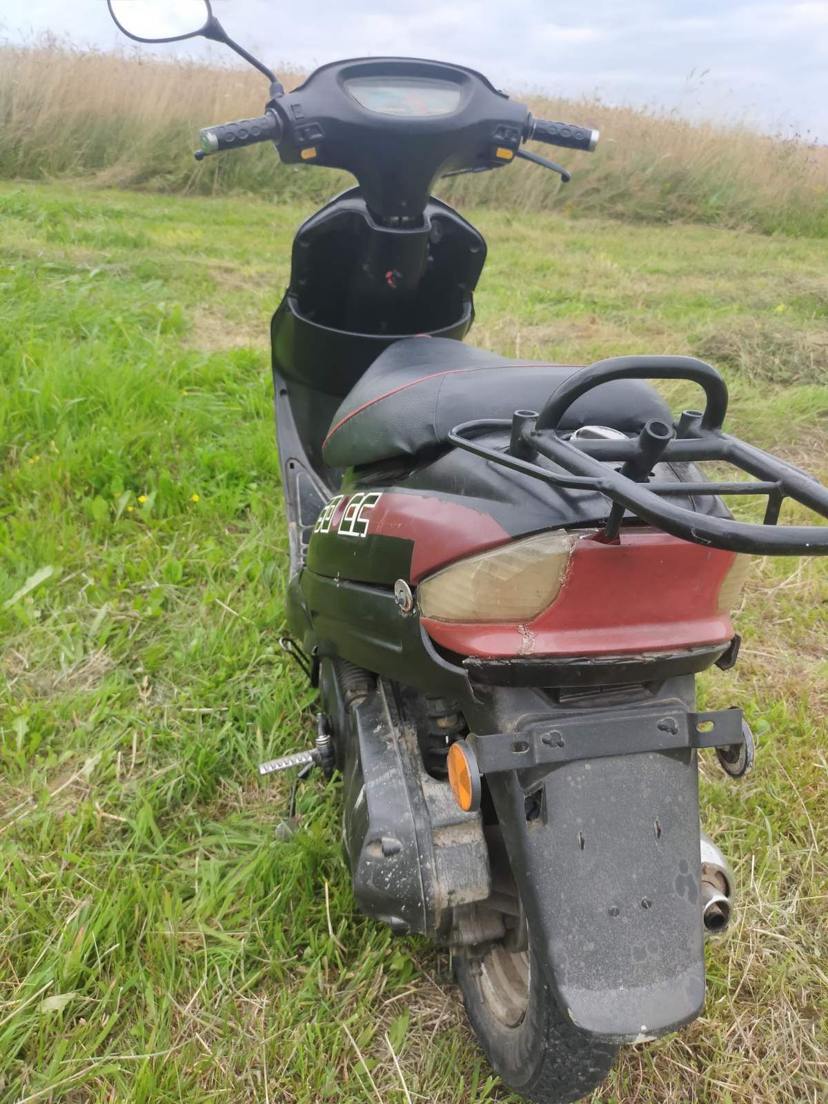 Запчастини скутера Defiant 80сс 139qmb . Розборка .