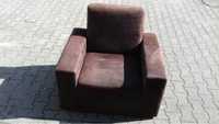 Fotel brązowy zamsz