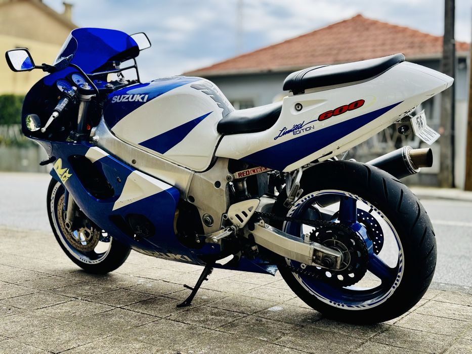 Suzuki Gsxr 600.