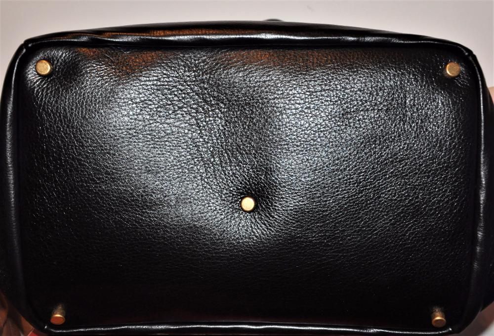 Сумка "Yves Saint Laurent" .ОРИГИНАЛ .