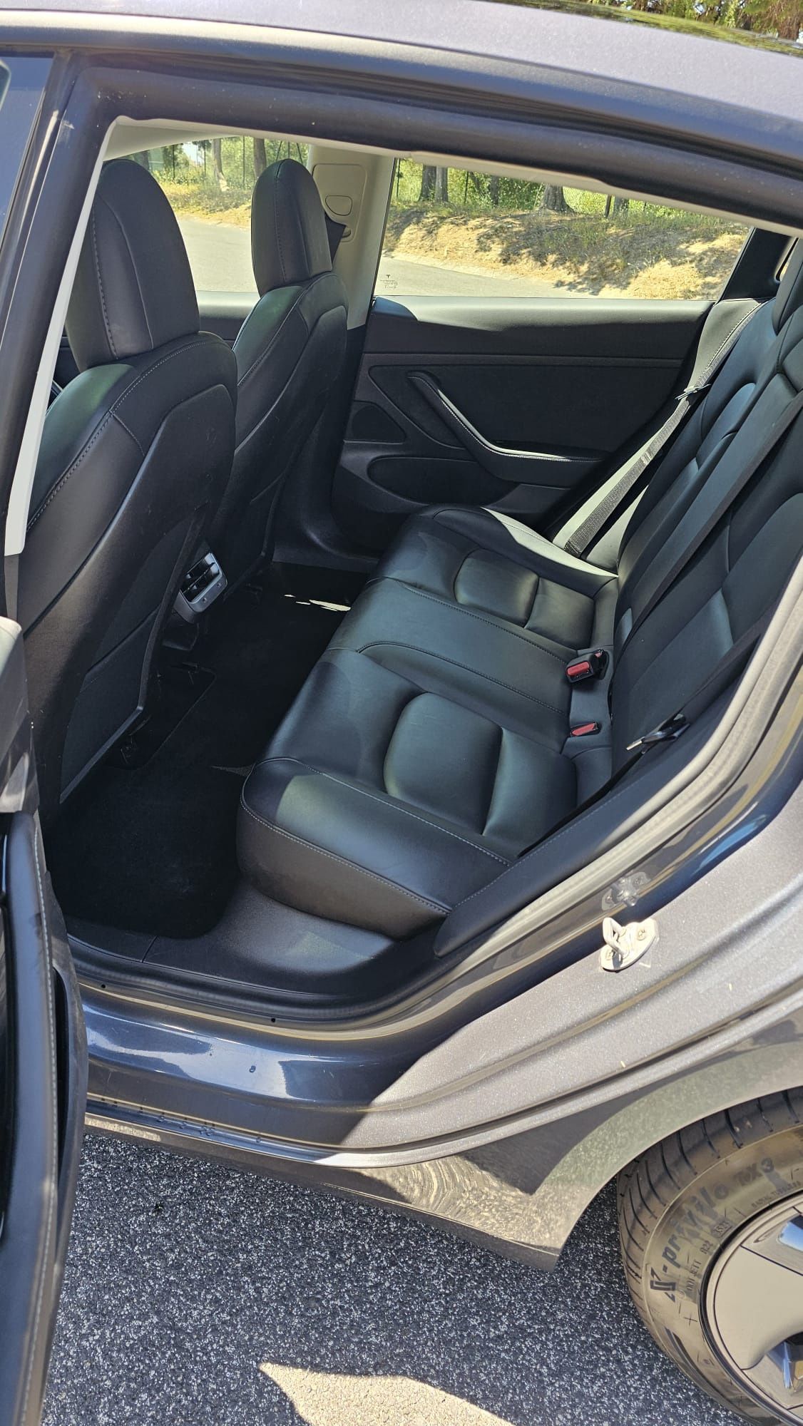 Tesla Model 3 Standard  Range Plus RWD