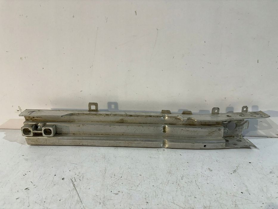 BMW F40 F48 F39 F45 adapter dolny prawy - 16789