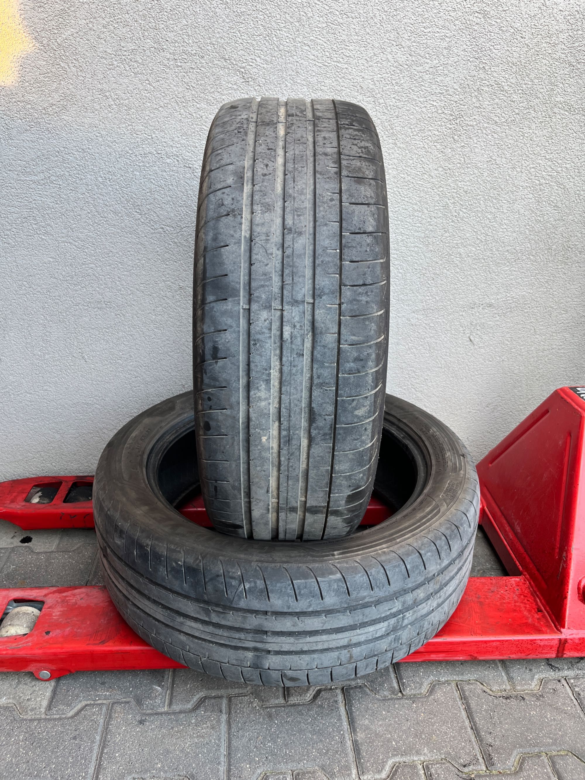 Para opon Goodyear Eagle F1 Asymmetric 3 245/50 r20 105V SUV
