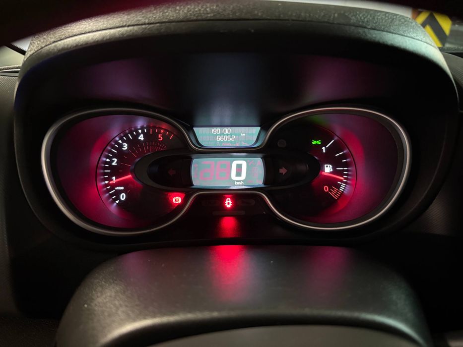 Renault Trafic 2021