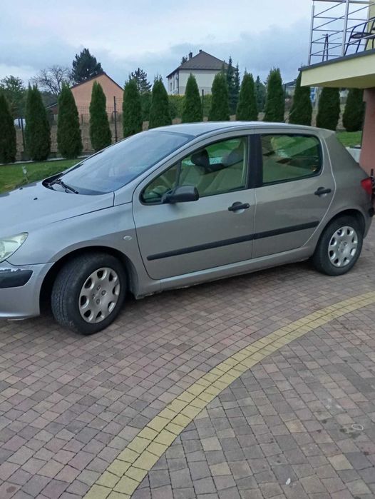 Sprzedam Peugeot 307 1.6 benzyna 2003r, hak.