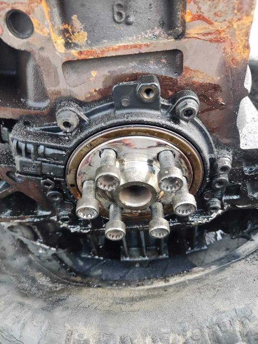 Двигун Volkswagen Touran,Passat,Skoda Oktavia 2.0 TDI AZV 2003-2010 р.