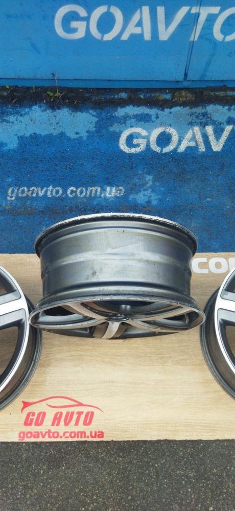 Goauto гарні диски на Touareg 5/130 r17 et50 7.5j dia71.6 як нові