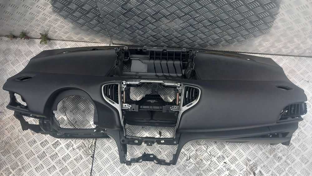 Deska rozdzielcza konsola kokpit Lancia Ypsilon II Oryginał airbag