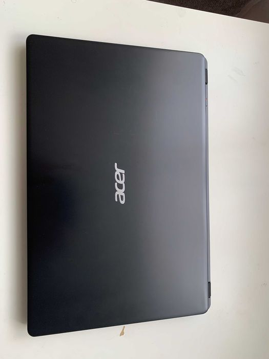 Laptop Acer i3-7th. DDR4-8Gb SSD-256Gb Bateria 5H Jak nowy!!