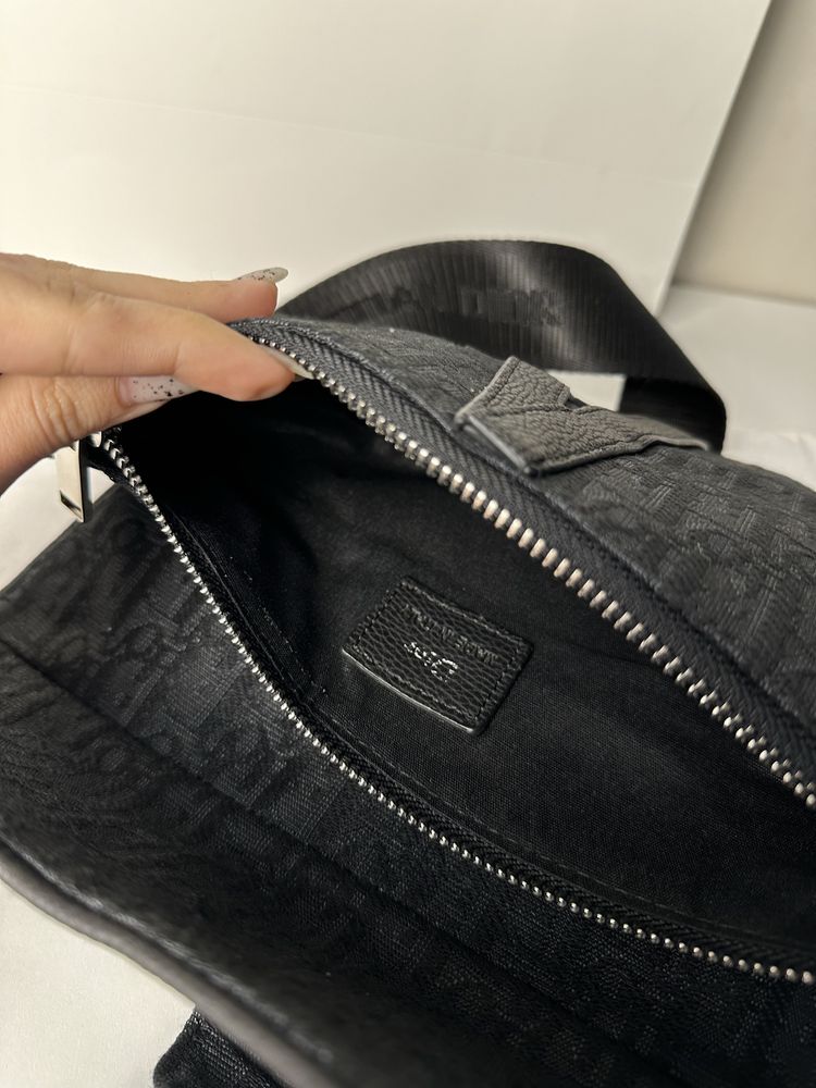 Nerka saszetka na ramię Saddle premium monogram uniseks