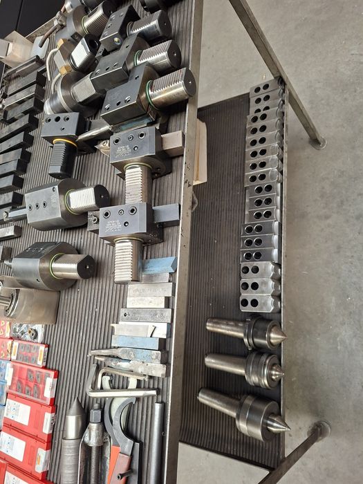 Tokarka numeryczna CNC Janus HTC2050