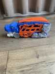 Hot wheels Динозавр для зберігання трек