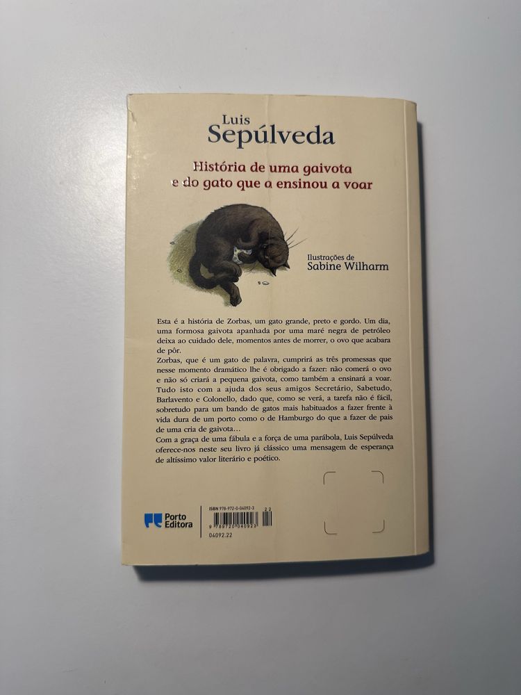 História de uma gaivota e do gato que a ensinou a voar