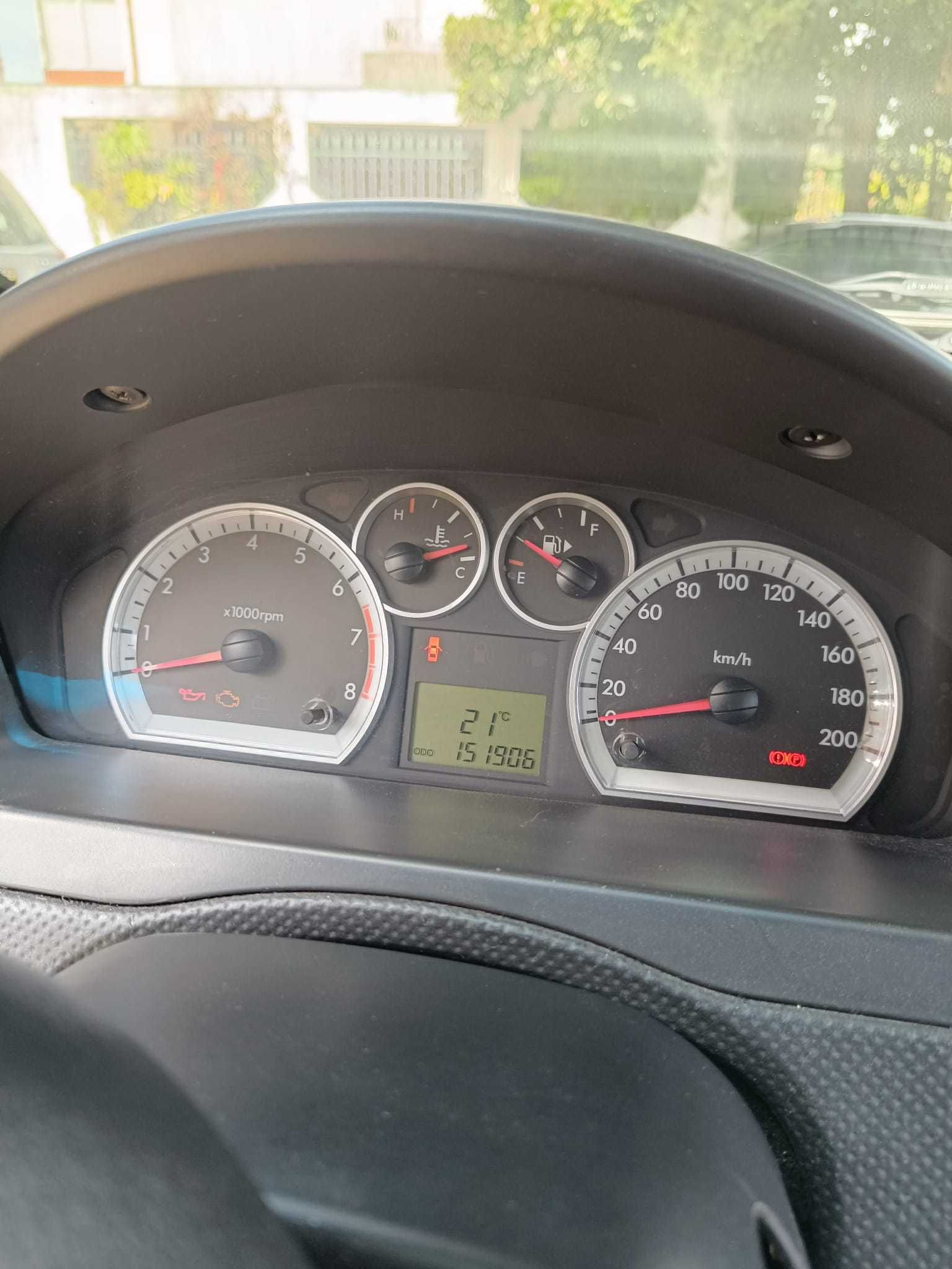 Chevrolet Aveo 1.4 LT