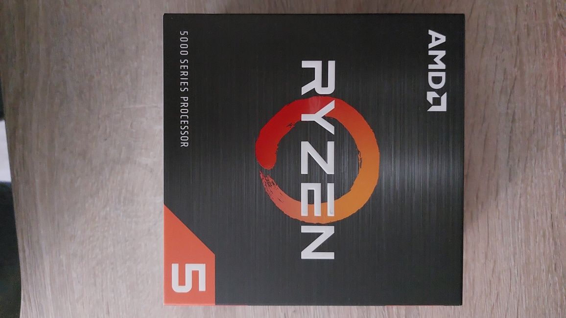 Komputer Gamingowy Ryzen 5 5600 Radeon RX 7700 XT Gaming OC 12 GB