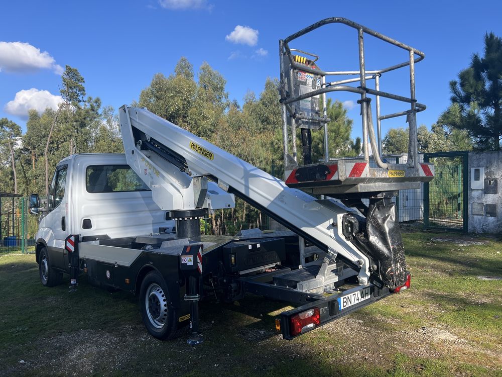 Iveco daily plataforma elevatoria  2021