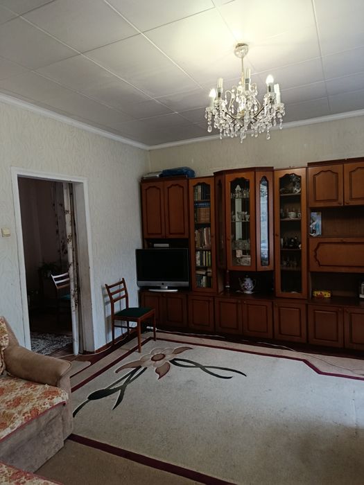Продам приватизований будинок в Таромському