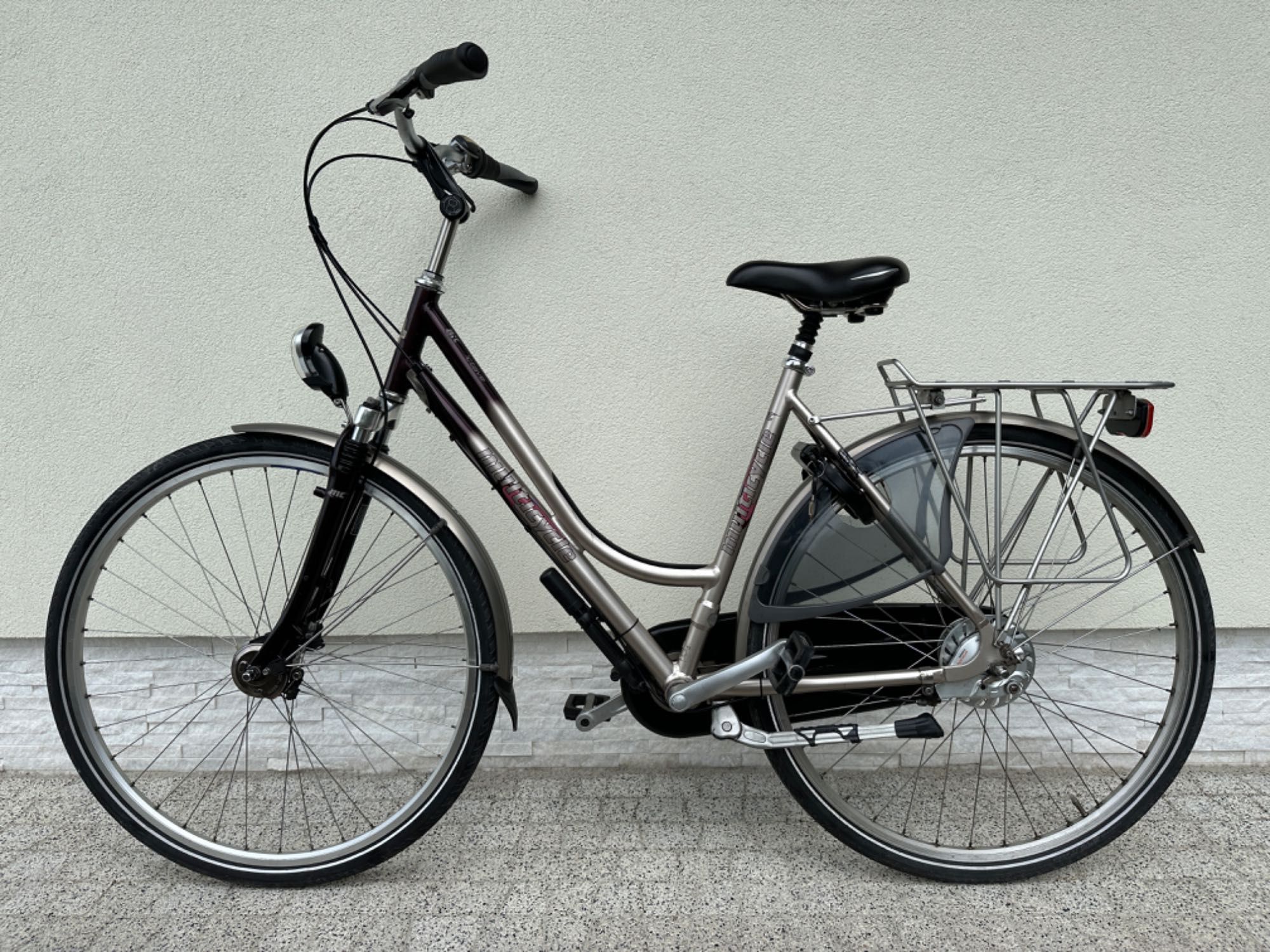 Rower MULTICYCLE - koła 28, aluminiowy, Nexus 8 biegów, 2 x amor RST