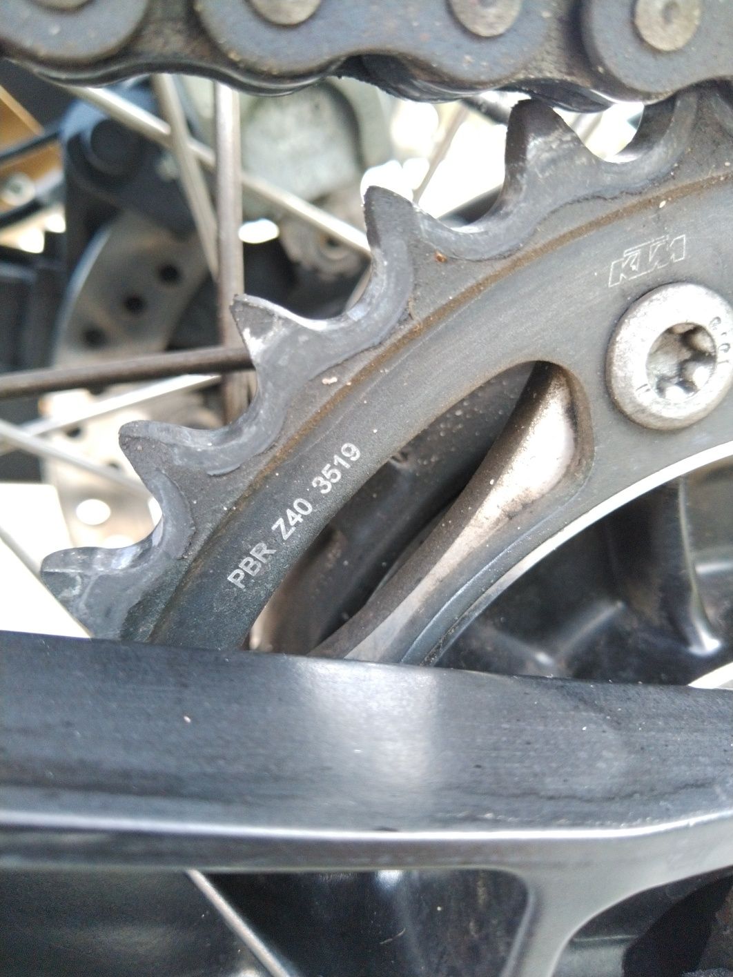 HUSGVARNA 701 / KTM 690 /Huskvarna Svartpilen 401