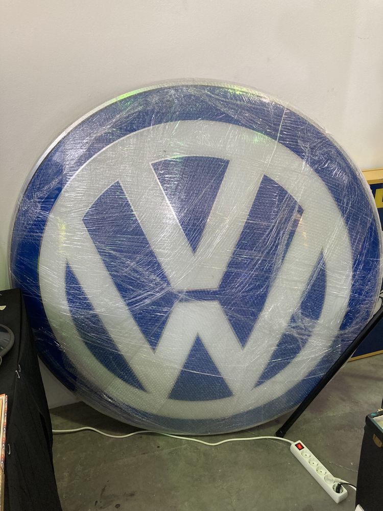 Reclame luminoso original Volkswagen com 1,45 M de diâmetro