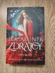 Pocałunek zdrajcy - Erin Beaty