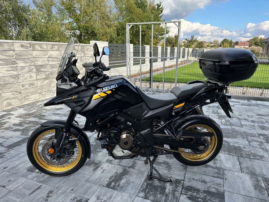 Suzuki V-STROM Suzuki DL-Vstrom 1050 XT Zadbany 2022 rok Kontrola trakcji,ABS