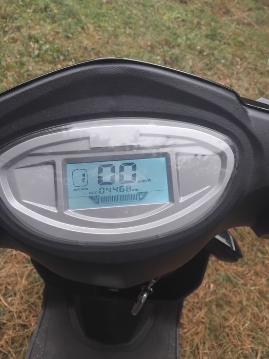 Електро скутер Yadea S-Way