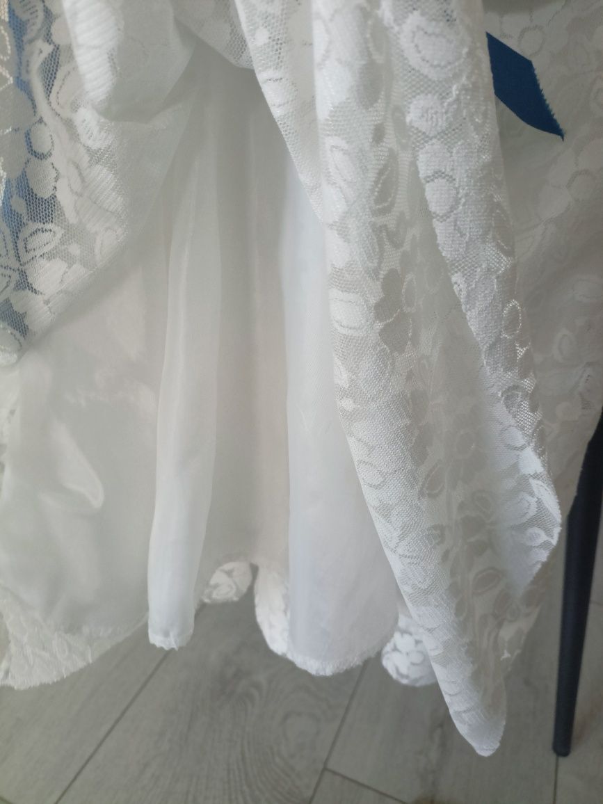 Koronkowa sukienka rozm. ok 104-110 cm